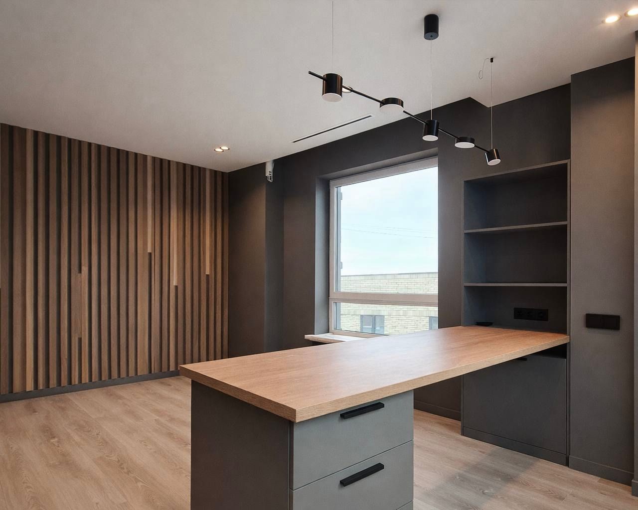 Витринный блок и рабочая зона кухни